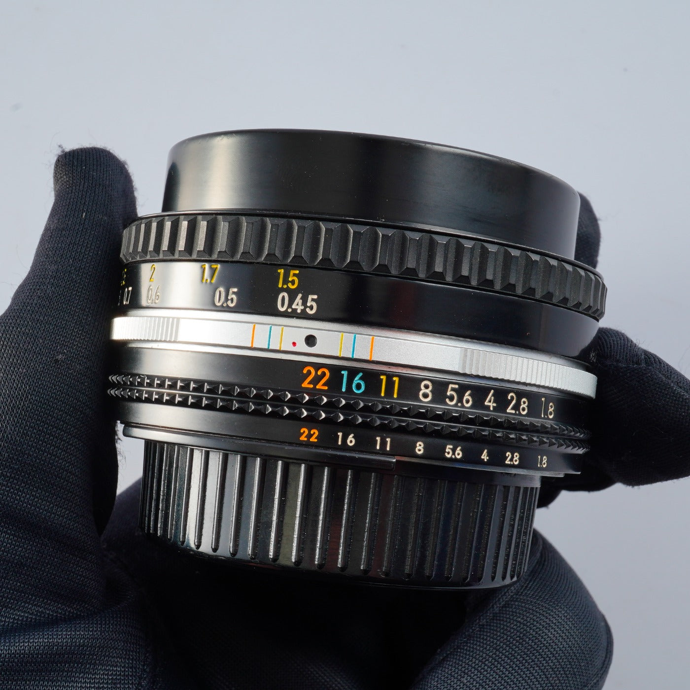 Nikon NIKKOR 50mm f/1.8 Ai-S  単焦点レンズ