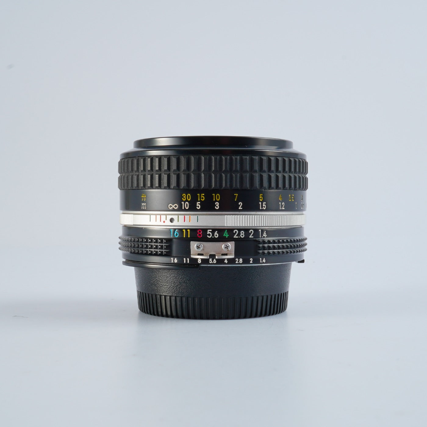 Nikon Ai Nikkor 50mm f/1.4  単焦点レンズ