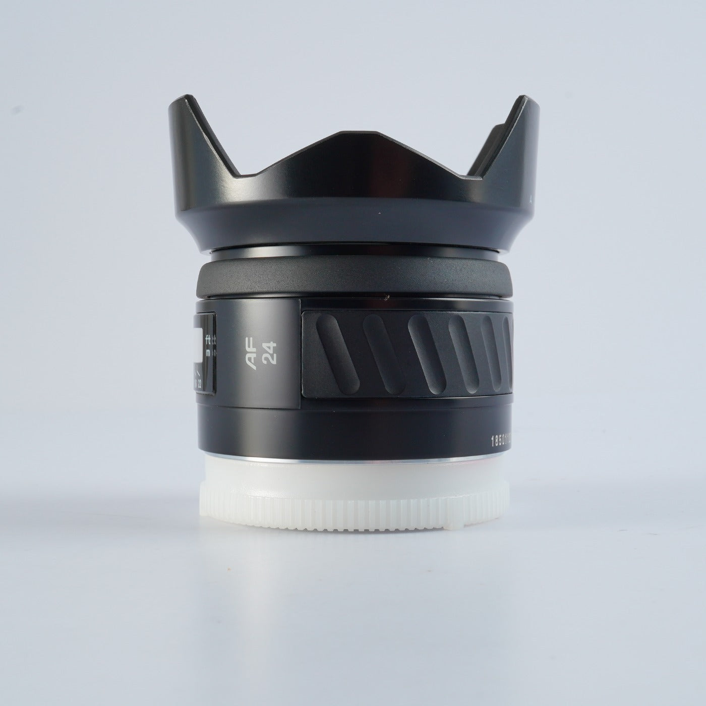 MINOLTA AF 24mm F/2.8  単焦点レンズ