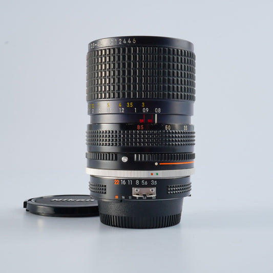 Nikon Ai-s Zoom Nikkor 28-85mm F/3.5-4.5  ズームレンズ
