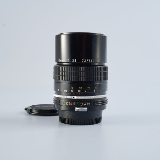Nikon New Nikkor 135mm f/2.8 非Ai  単焦点レンズ