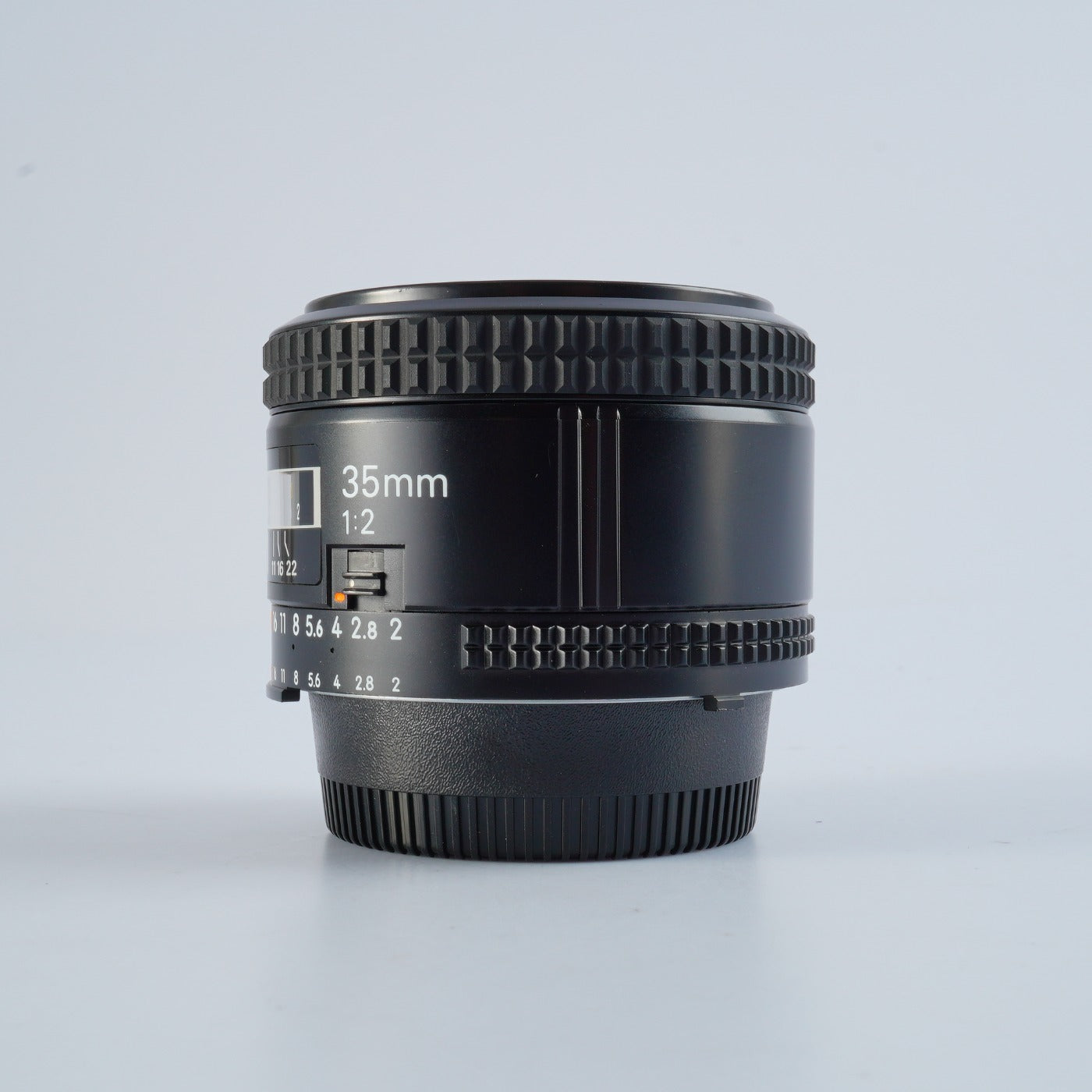 Nikon AF Nikkor 35mm F/2   単焦点レンズ