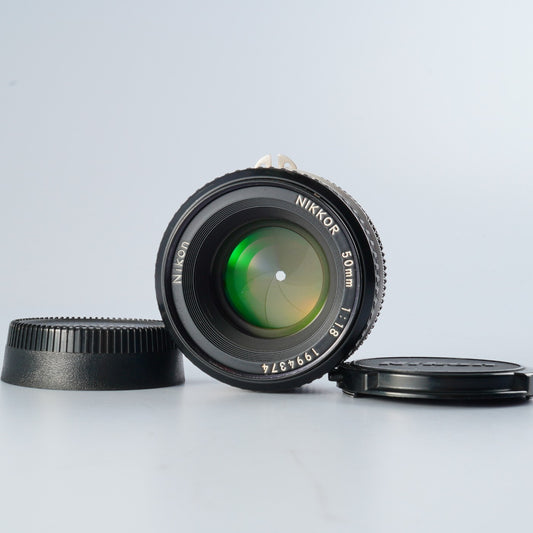 Nikon Ai Nikkor 50mm F/1.8  単焦点レンズ