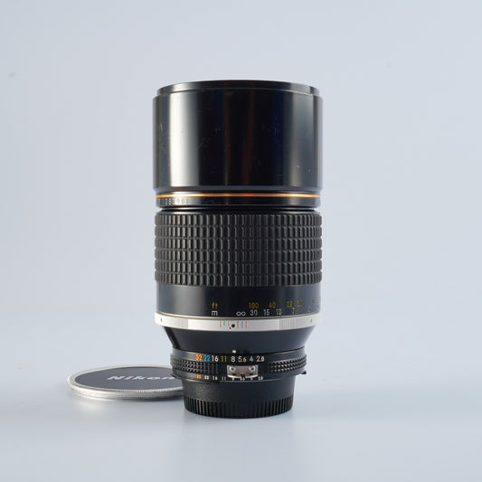 Nikon Ai-s Nikkor ED 180mm f/2.8  単焦点レンズ