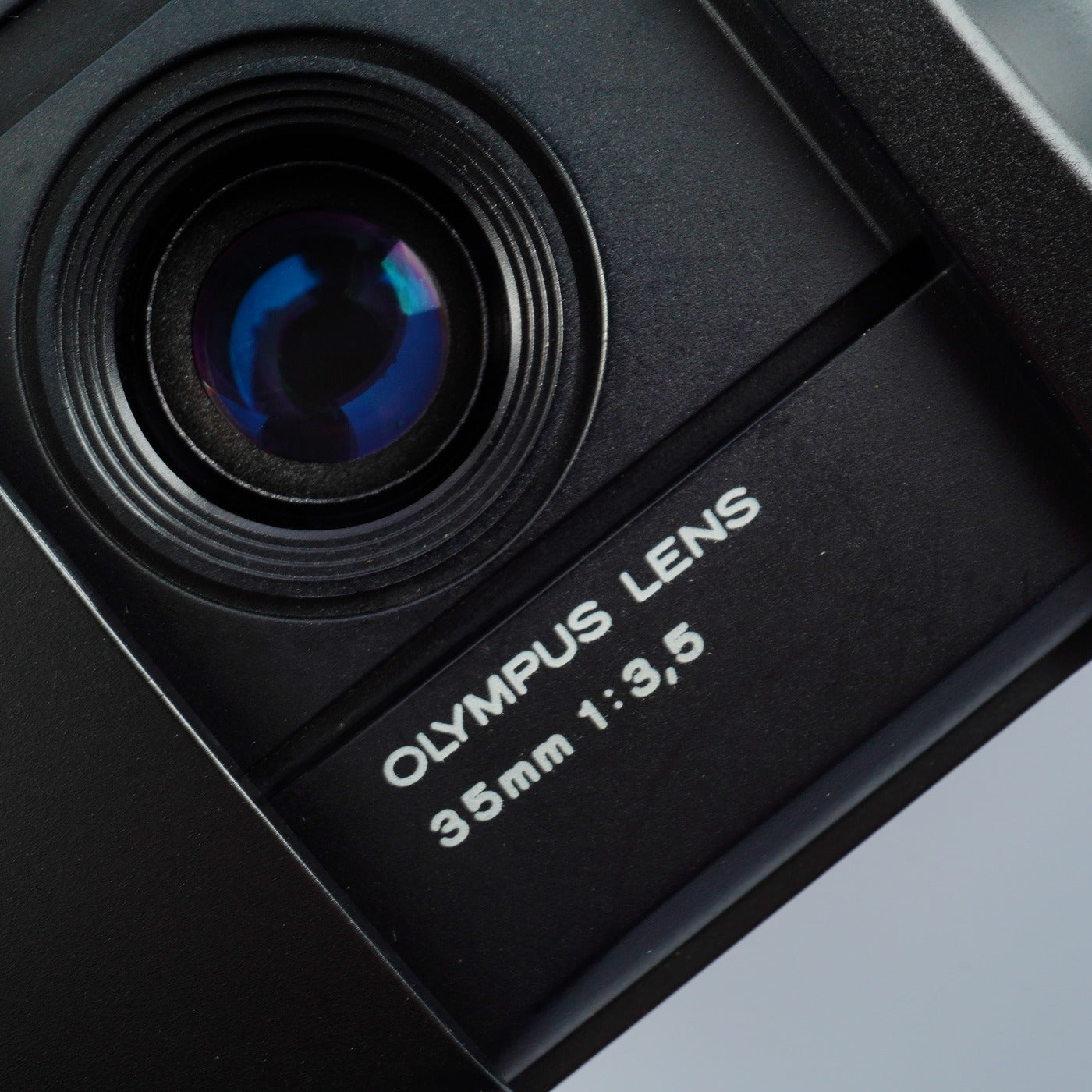 OLYMPUS AM-100 QUARTZDATE コンパクトフィルムカメラ