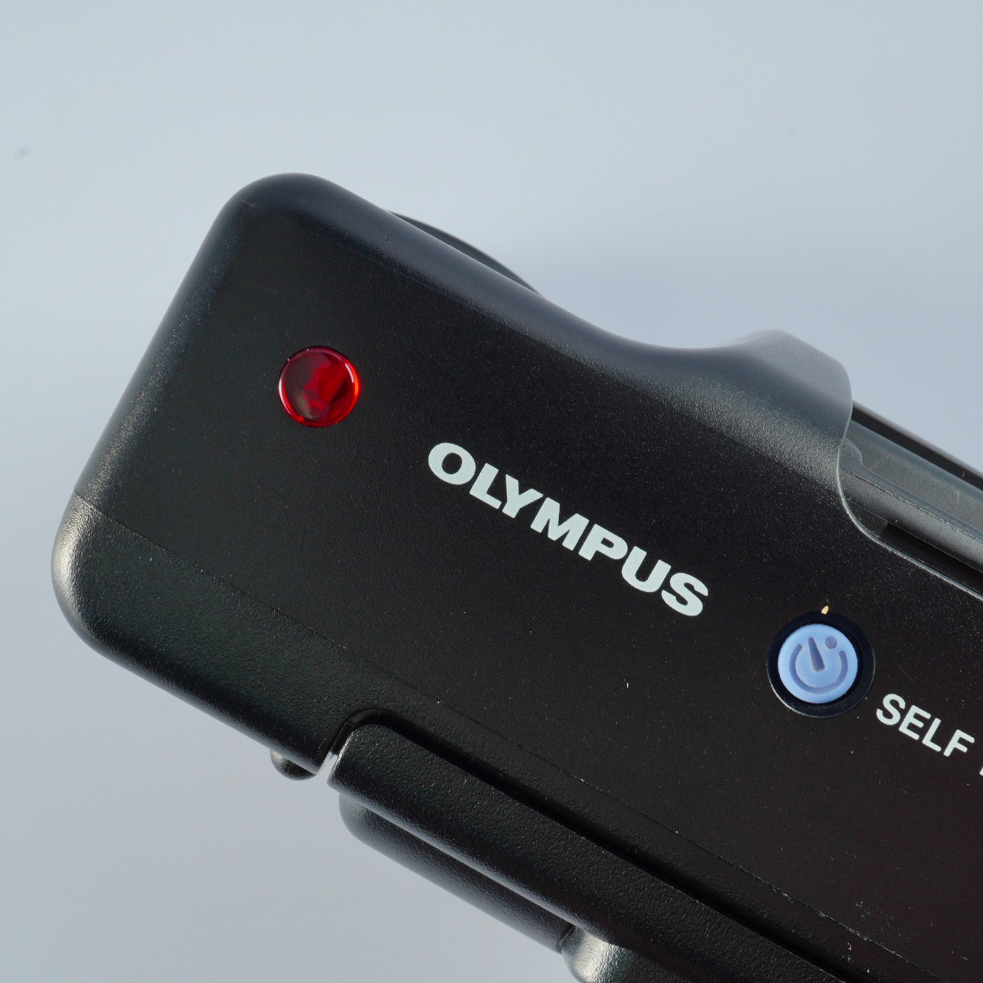 OLYMPUS AM-100 QUARTZDATE コンパクトフィルムカメラ