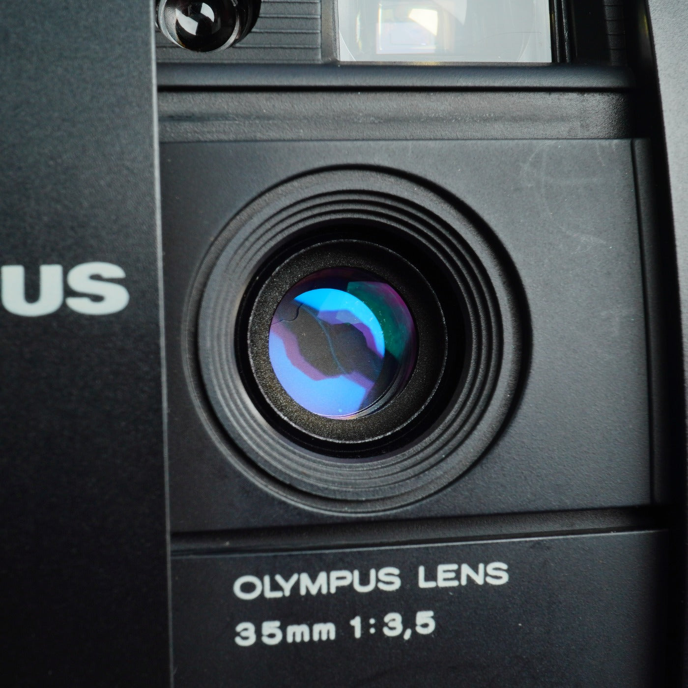 OLYMPUS AM-100 QUARTZDATE コンパクトフィルムカメラ
