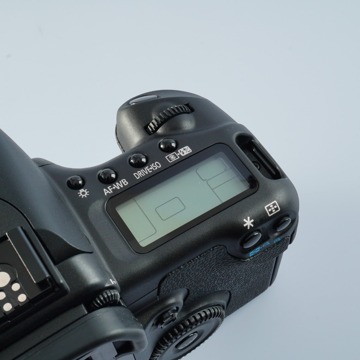 Canon EOS 20D + EF-S 18-55mm F/3.5-5.6 IS Ⅱ デジタル一眼レフカメラ
