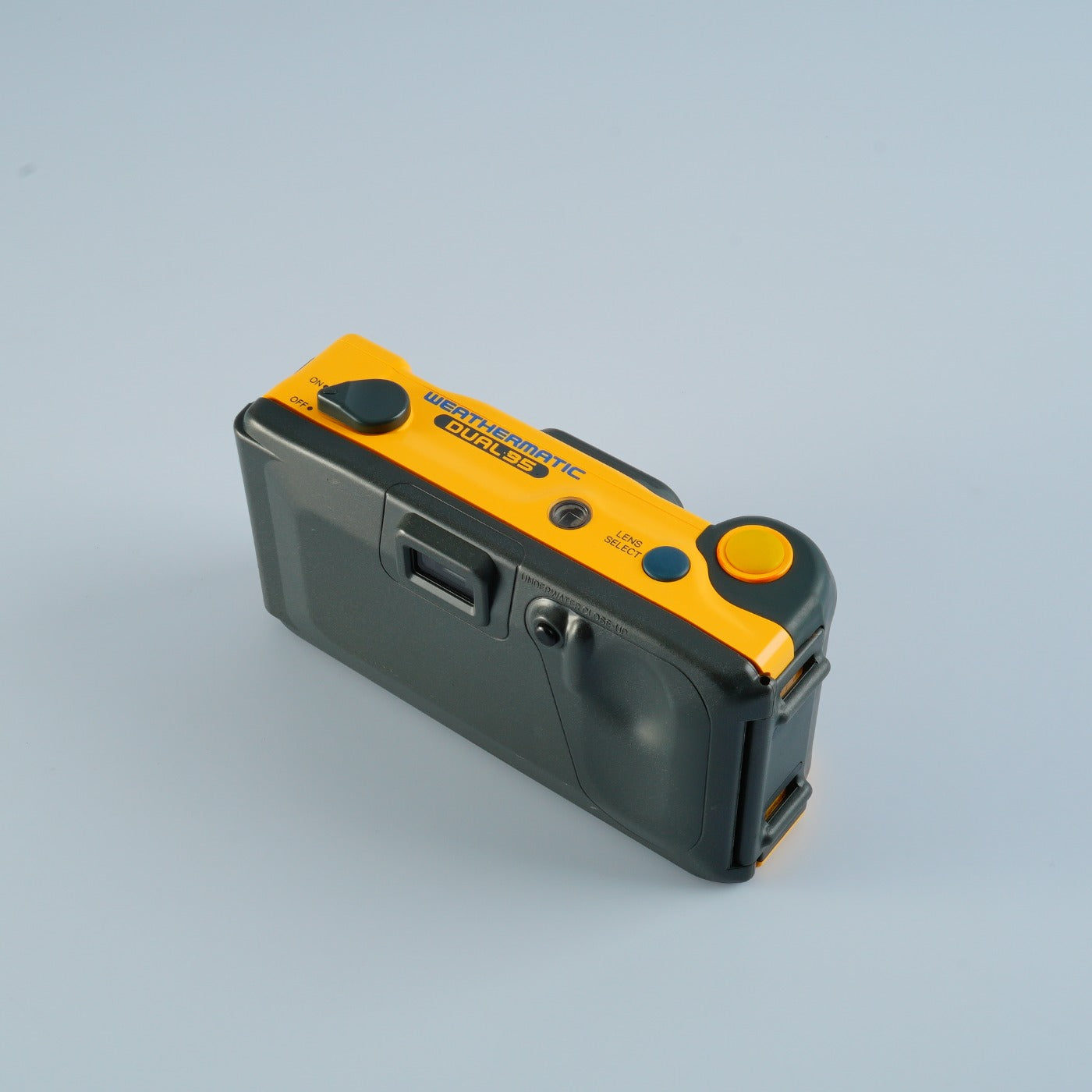 MINOLTA Weathermatic Dual 35 コンパクトフィルムカメラ