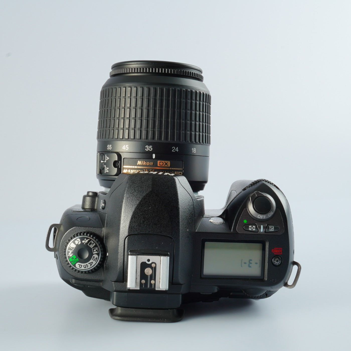 Nikon D70s + AF‑S DX Zoom Nikkor 18‑55mm F/3.5‑5.6 G ED デジタル一眼レフカメラ