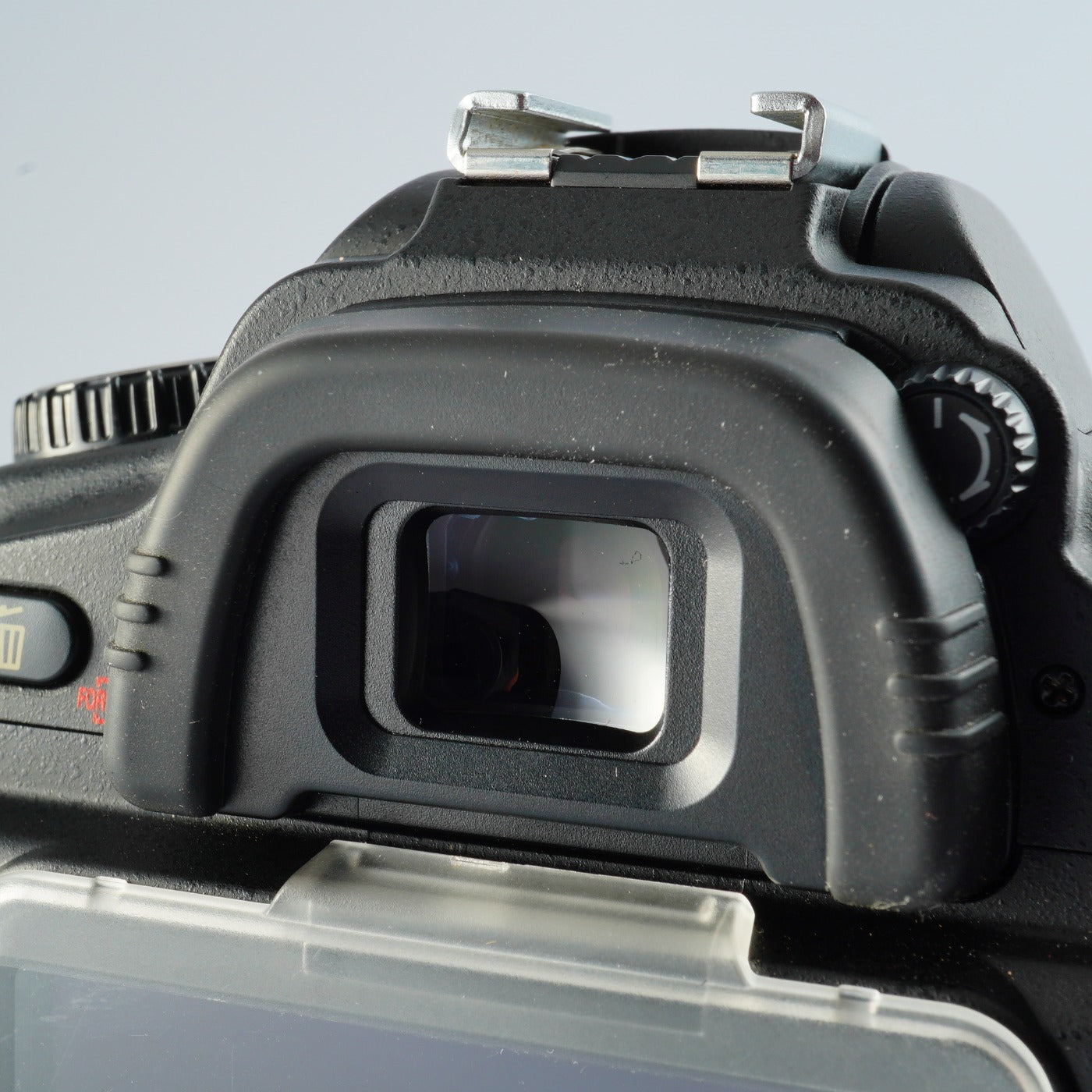 Nikon D80 + AF-S DX NIKKOR 18-55mm F/3.5-5.6 G VR デジタル一眼レフカメラ