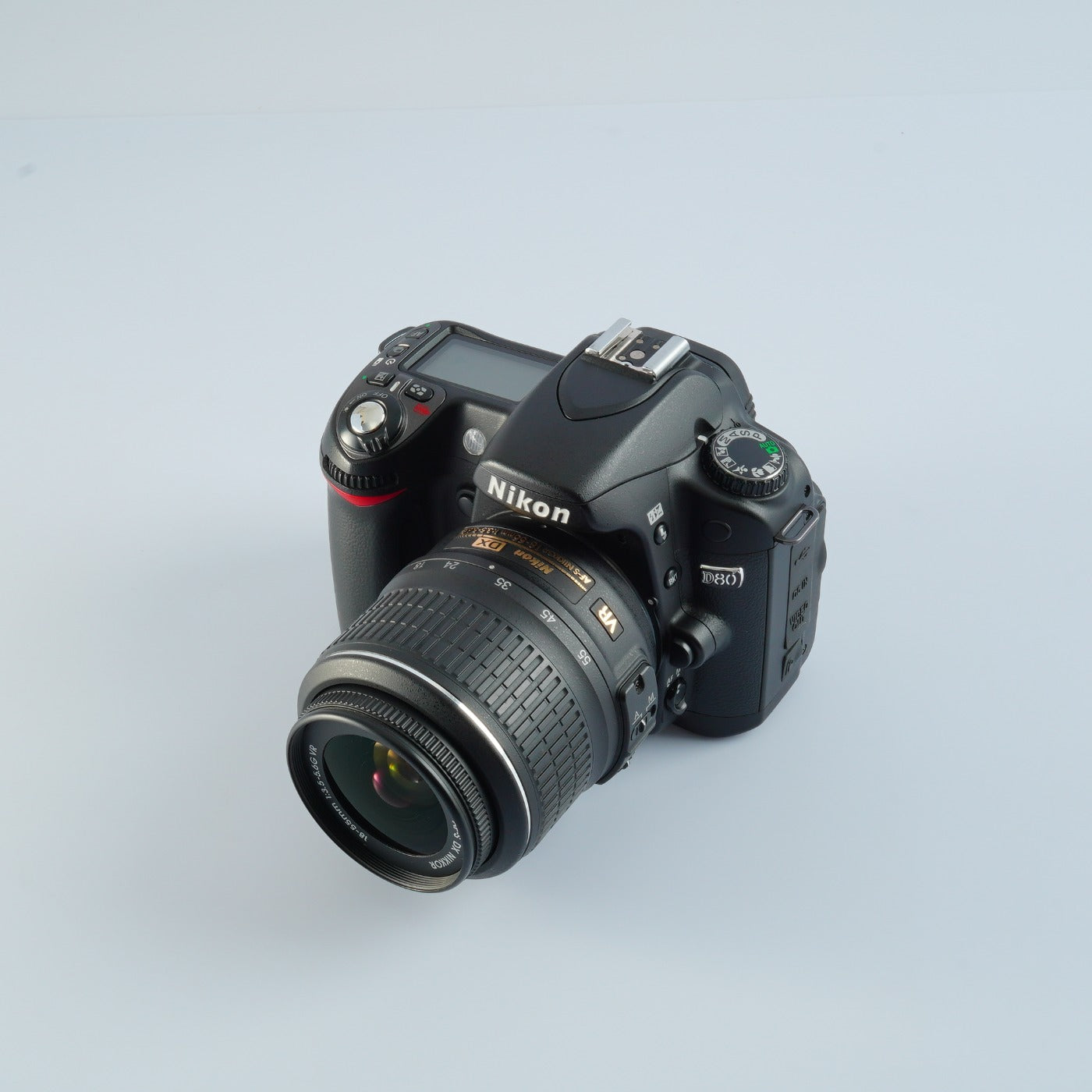 Nikon D80 + AF-S DX NIKKOR 18-55mm F/3.5-5.6 G VR デジタル一眼レフカメラ