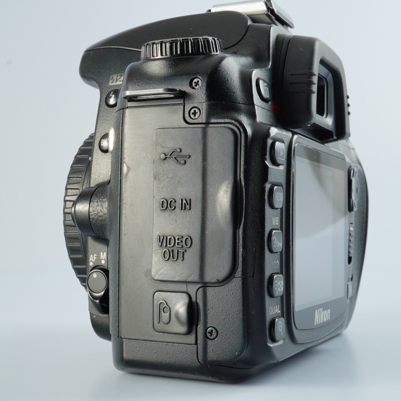Nikon D80 + AF-S DX NIKKOR 18-55mm F/3.5-5.6 G VR デジタル一眼レフカメラ