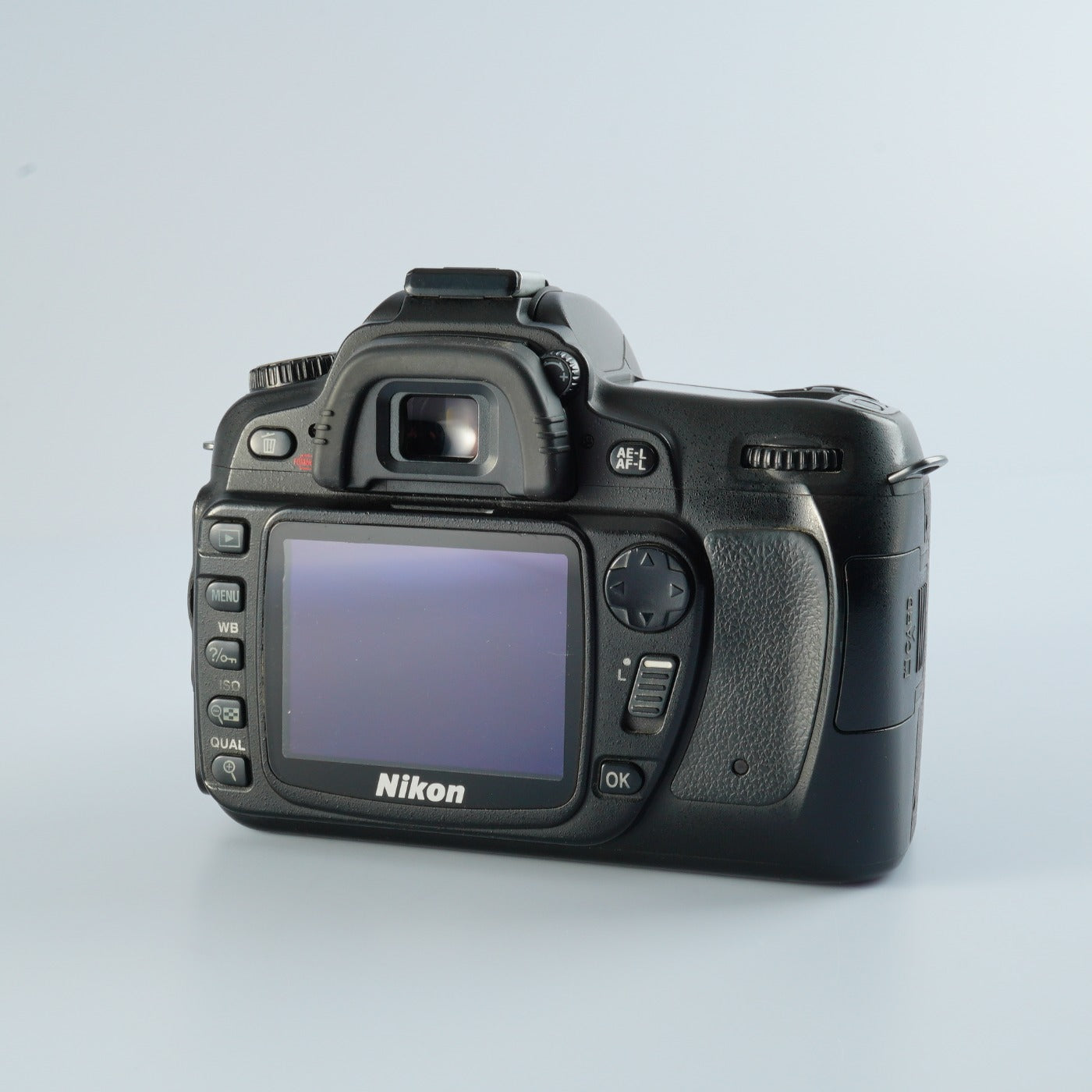 Nikon D80 + AF-S DX NIKKOR 18-55mm F/3.5-5.6 G VR デジタル一眼レフカメラ