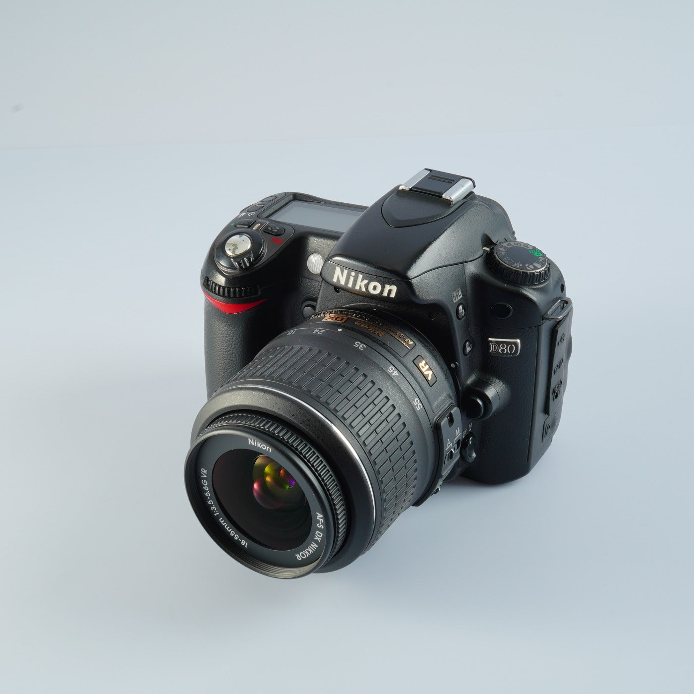 Nikon D80 + AF-S DX NIKKOR 18-55mm F/3.5-5.6 G VR デジタル一眼レフカメラ