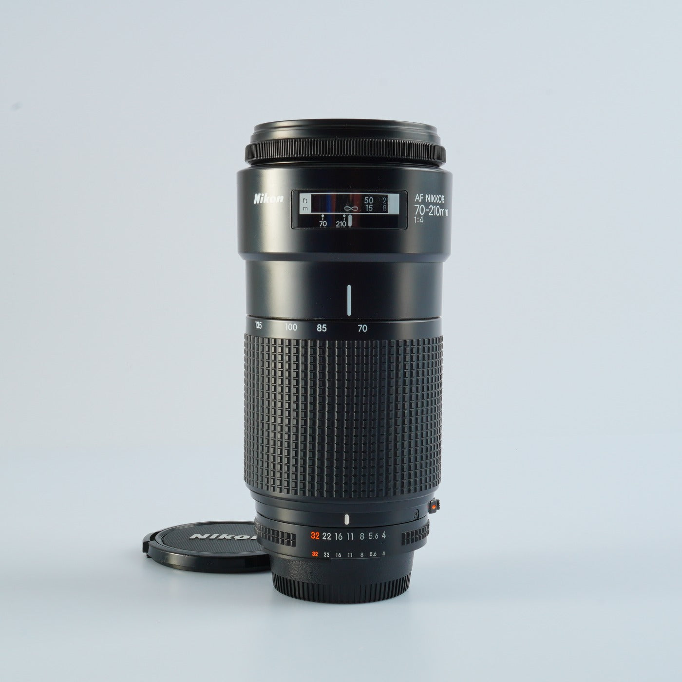 Nikon AF Nikkor 70-210mm F/4  ズームレンズ