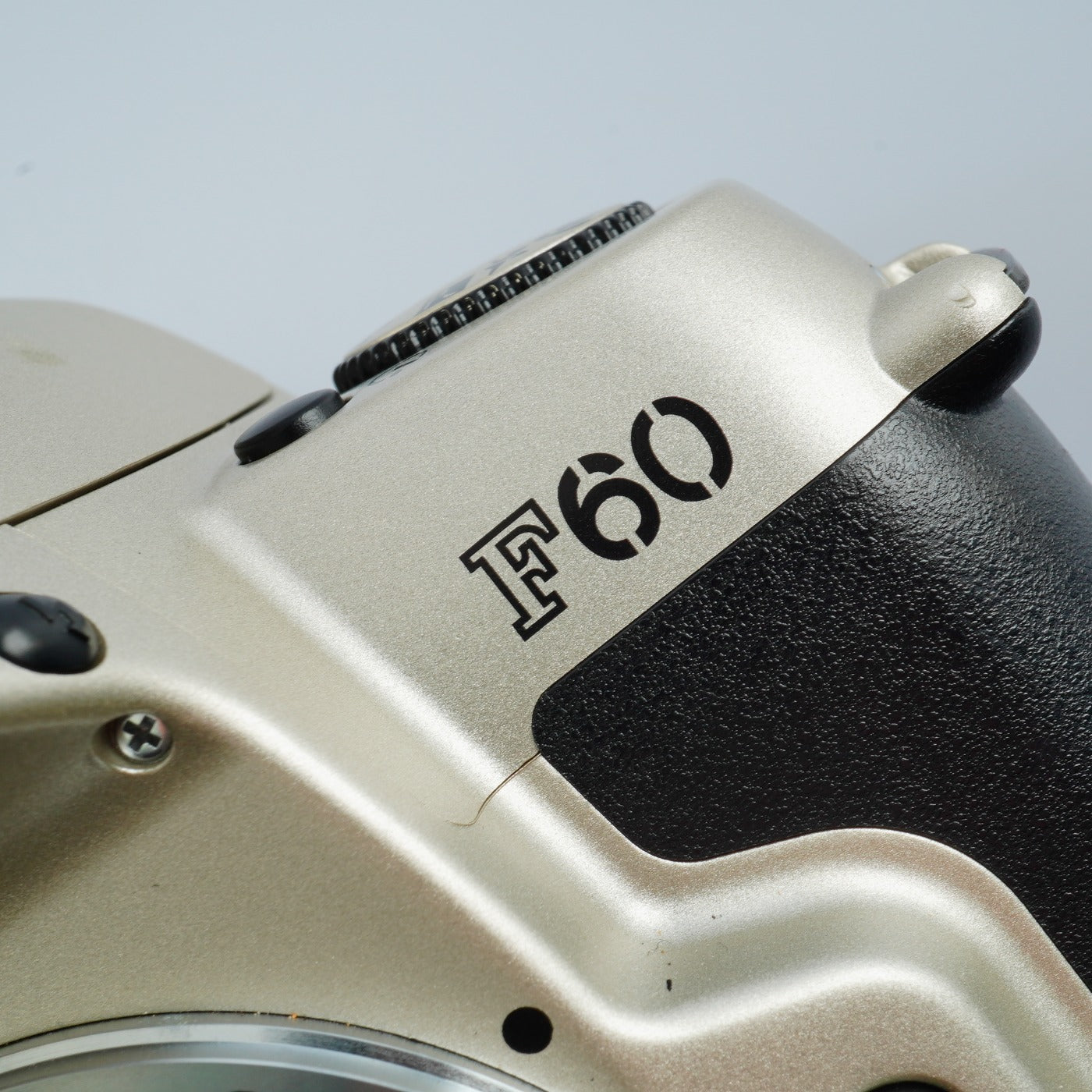 Nikon F60 ( N60 ) + AF Nikkor 28-80mm F/3.3-5.6G AF フィルム一眼レフカメラ