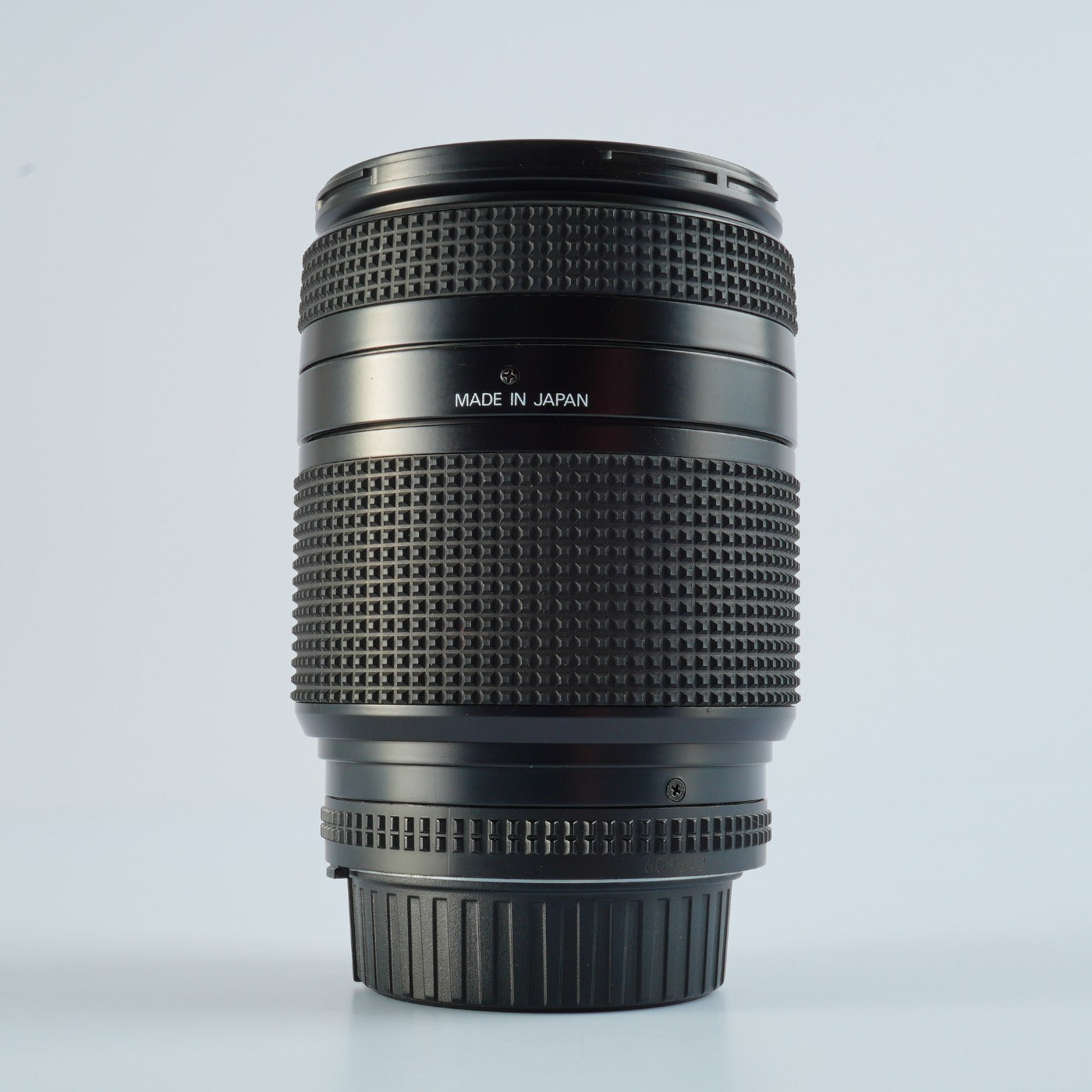 Nikon AF NIKKOR 35-70mm F/2.8 D  ズームレンズ