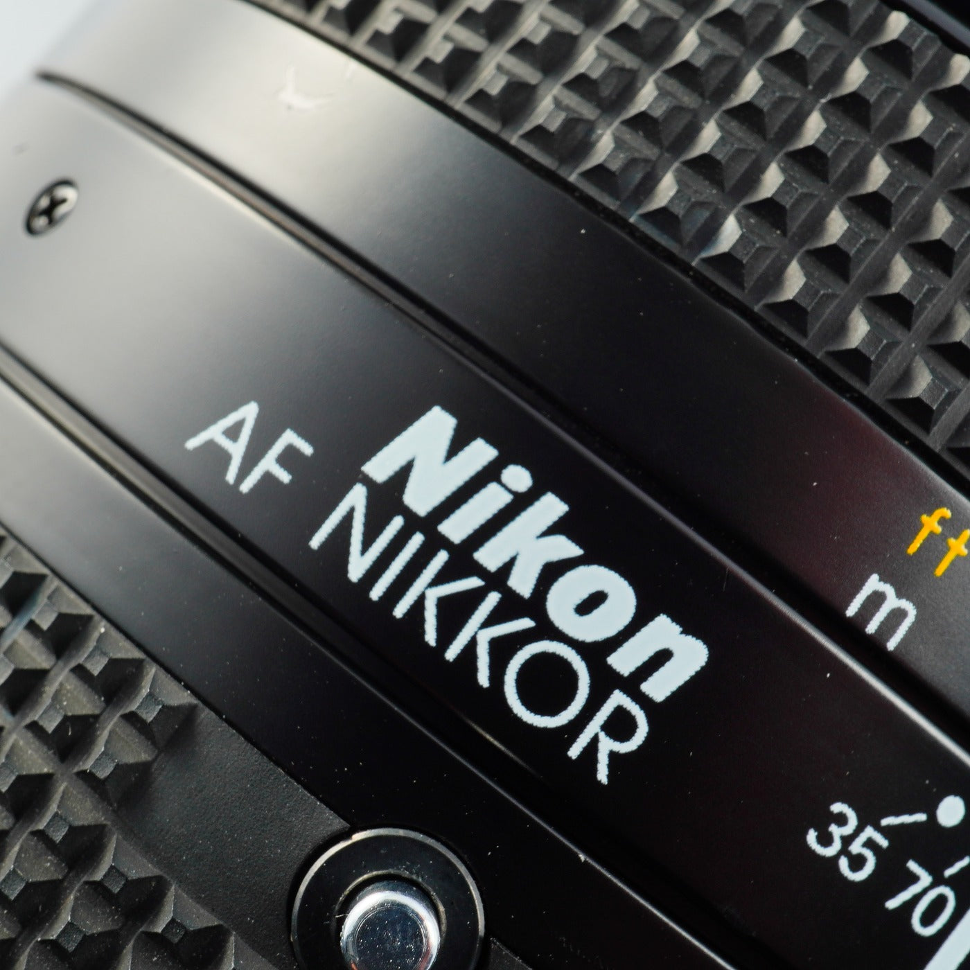 Nikon AF NIKKOR 35-70mm F/2.8 D  ズームレンズ