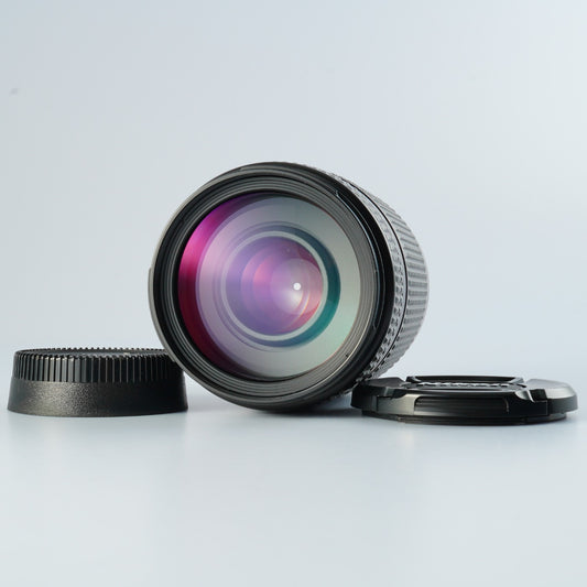 Nikon AF Nikkor 70-300mm f/4-5.6 D  ズームレンズ