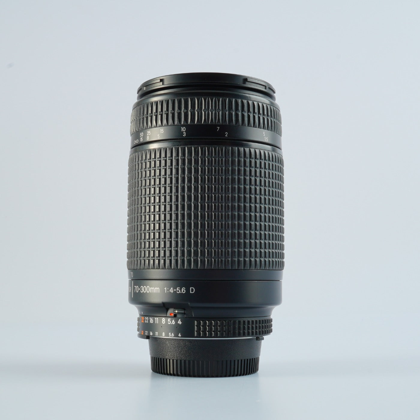Nikon AF Nikkor 70-300mm f/4-5.6 D  ズームレンズ