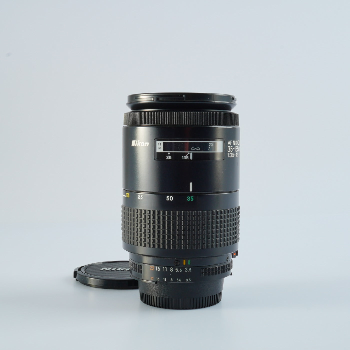 Nikon AF NIKKOR 35-135mm F/3.5-4.5  ズームレンズ