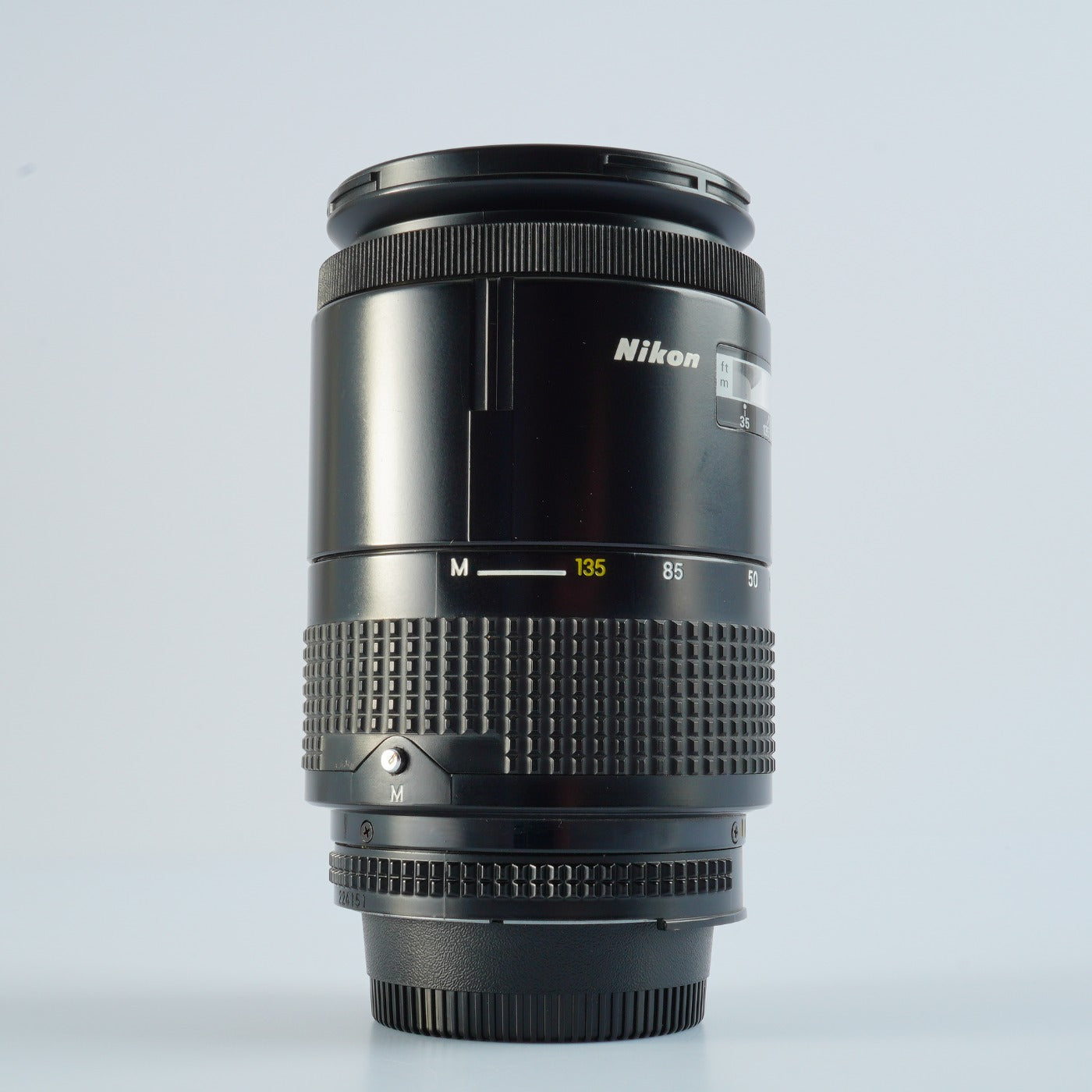 Nikon AF NIKKOR 35-135mm F/3.5-4.5  ズームレンズ