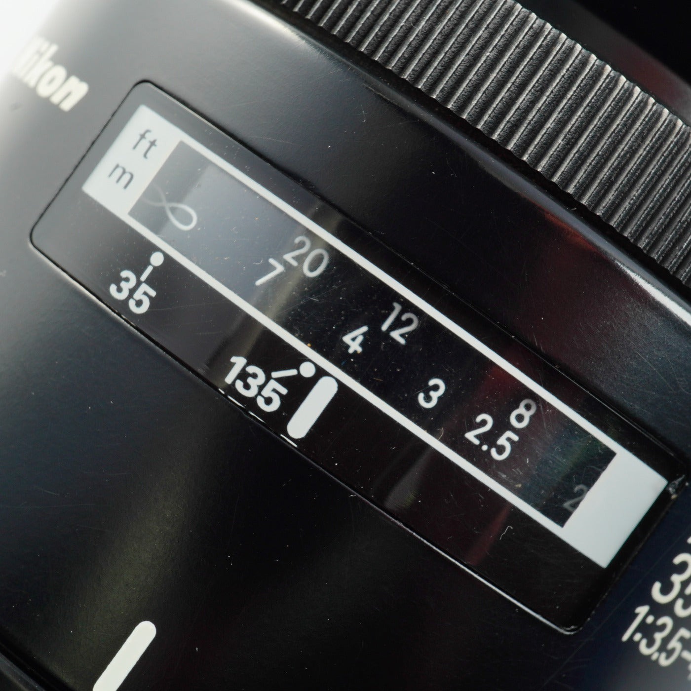 Nikon AF NIKKOR 35-135mm F/3.5-4.5  ズームレンズ