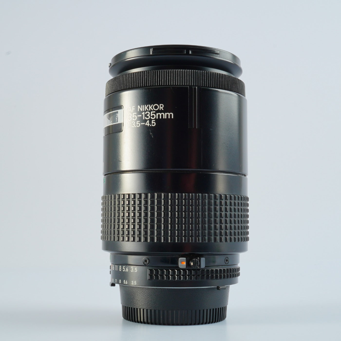 Nikon AF NIKKOR 35-135mm F/3.5-4.5  ズームレンズ