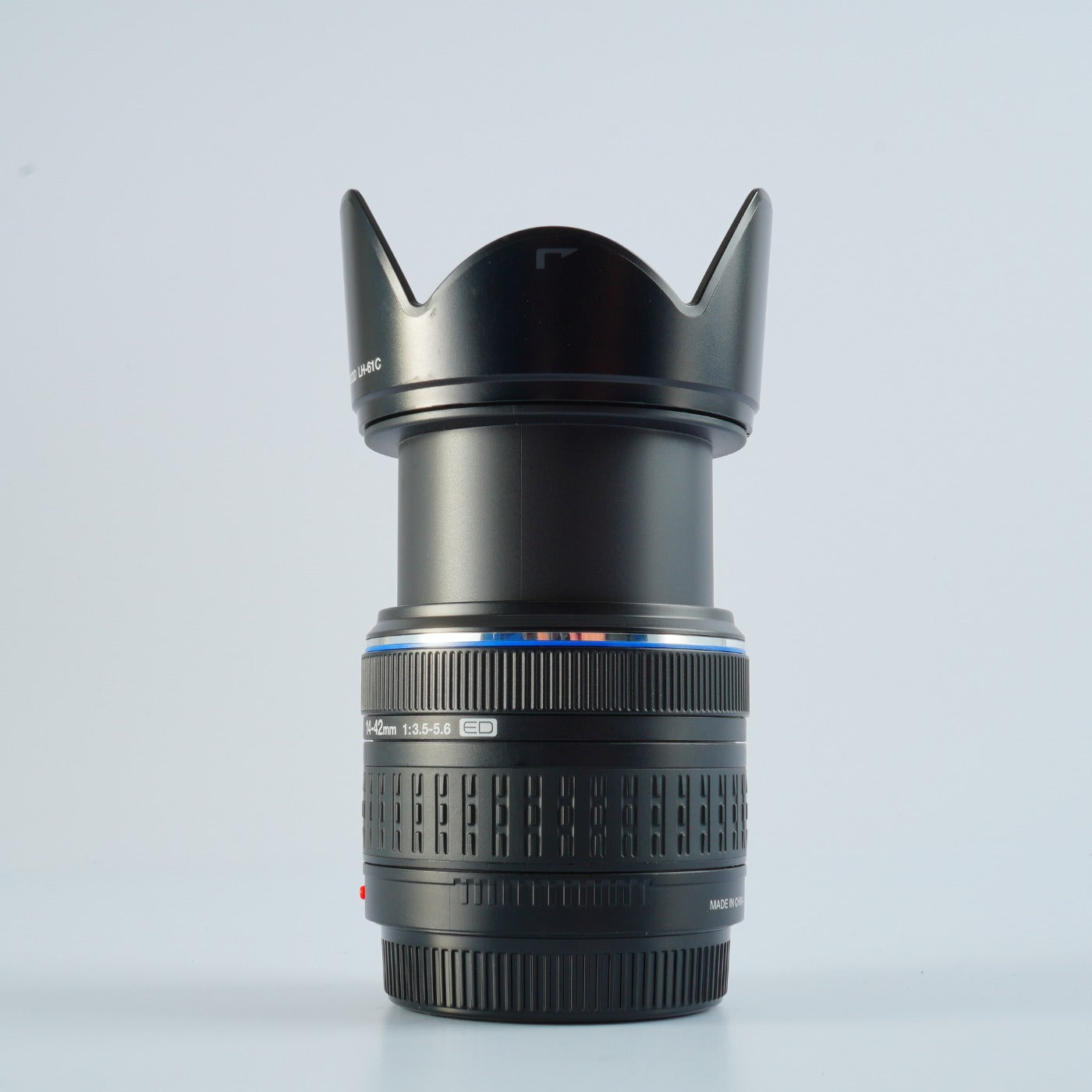 OLYMPUS M.Zuiko Digital ED 14–42 mm F/3.5–5.6 EZ  ズームレンズ