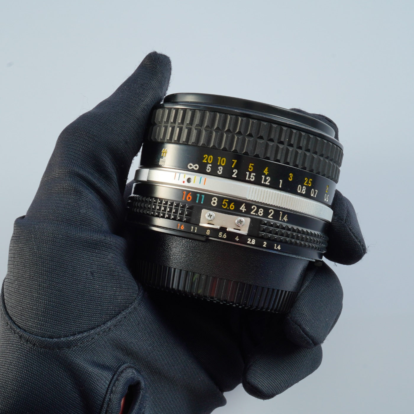 Nikon NIKKOR Ai-S 50mm F/1.4  単焦点レンズ