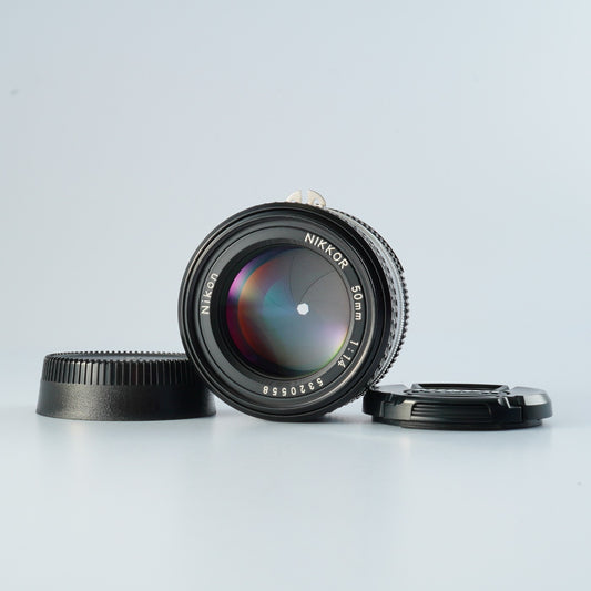 Nikon NIKKOR Ai-S 50mm F/1.4  単焦点レンズ