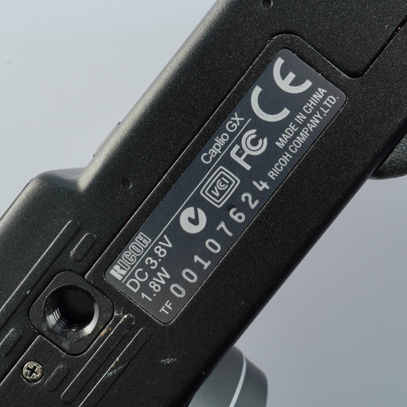 Ricoh Caplio GX + SD 2GB コンパクトデジタルカメラ