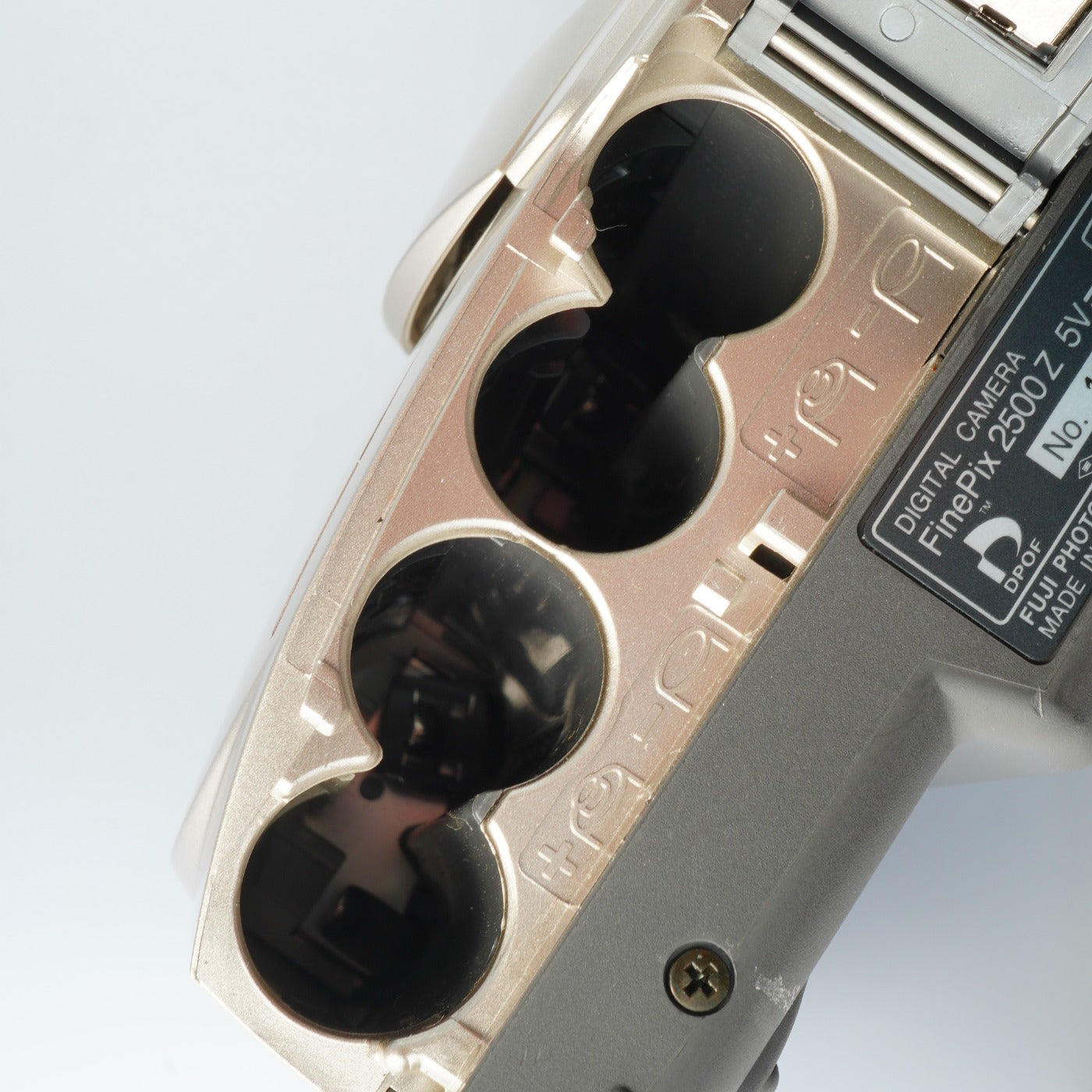 FUJIFILM FinePix 2500 Zoom + CF 64MB コンパクトデジタルカメラ