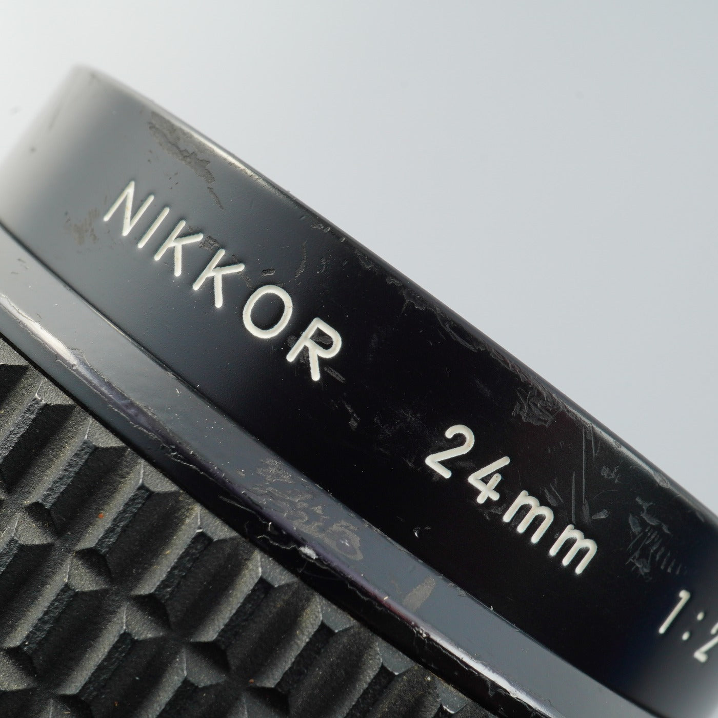Nikon Ai-s Nikkor 24mm F/2  単焦点レンズ
