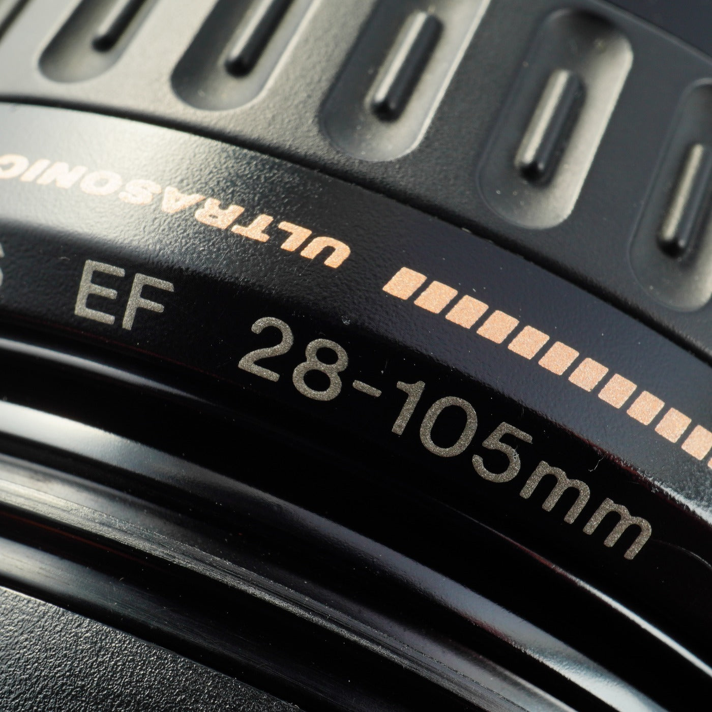 Canon EF 28–105 mm F/3.5–4.5 USM  ズームレンズ