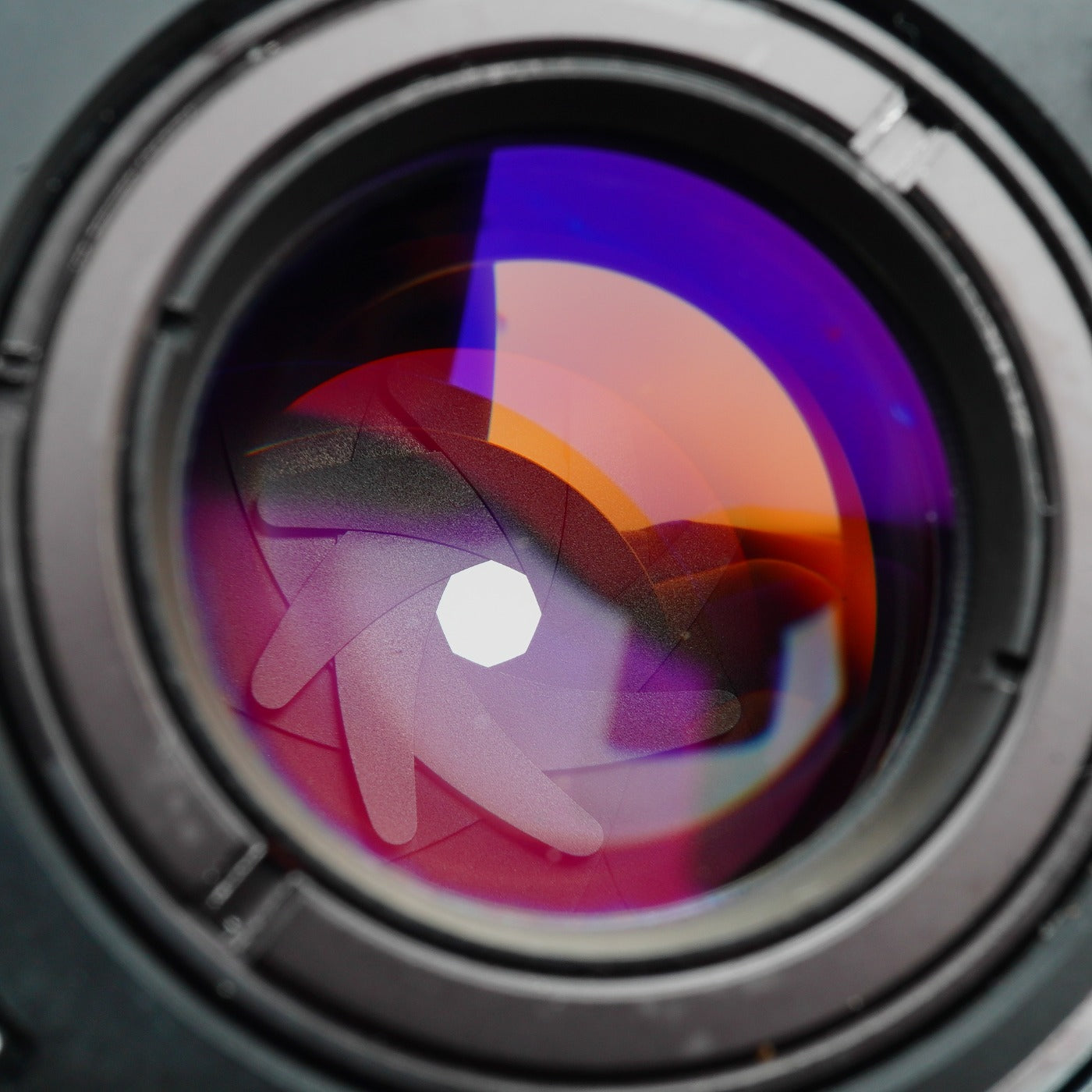 Canon FD 35mm f/2 Concave "O"   単焦点レンズ