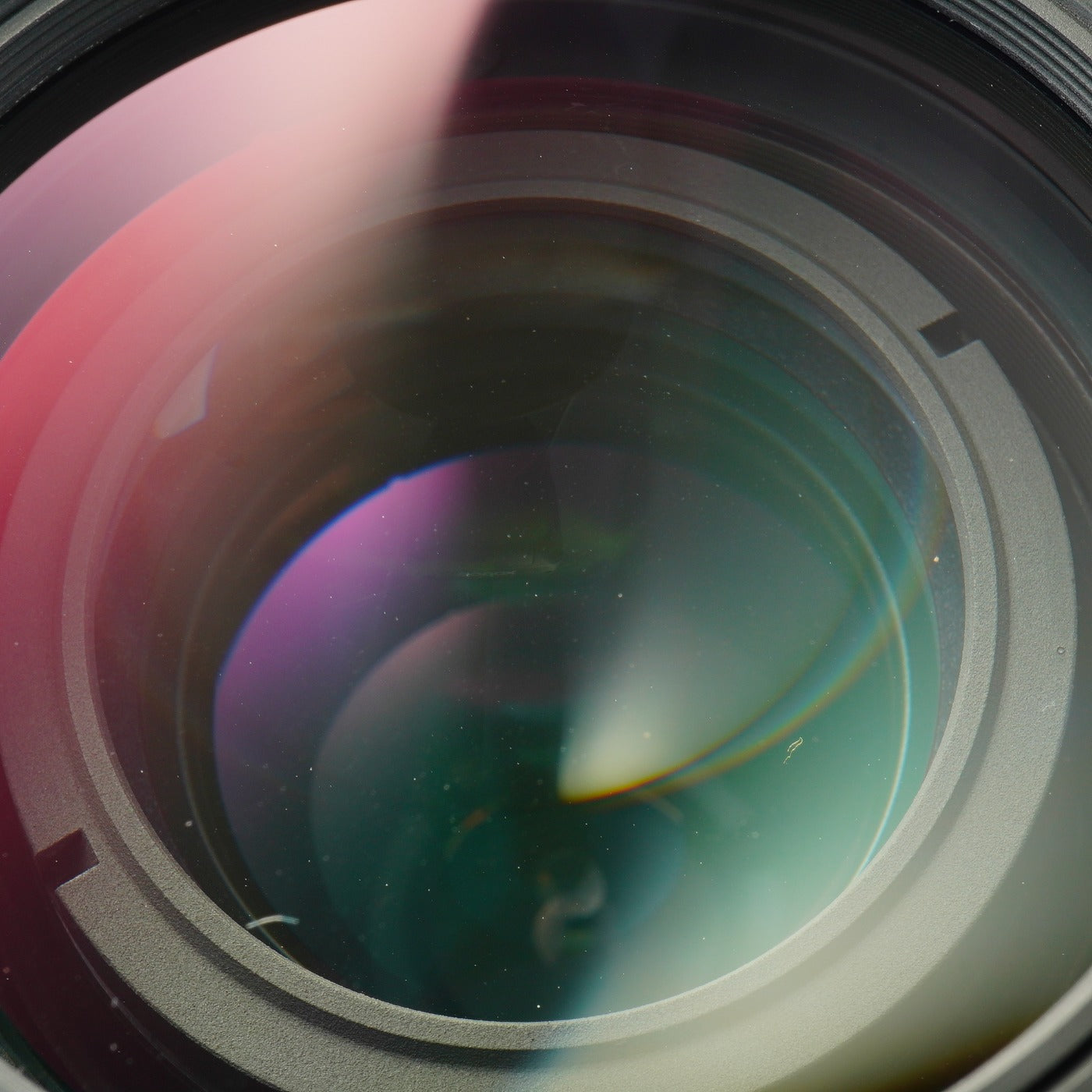 Nikon AF Nikkor 75-300mm F/4.5-5.6  ズームレンズ