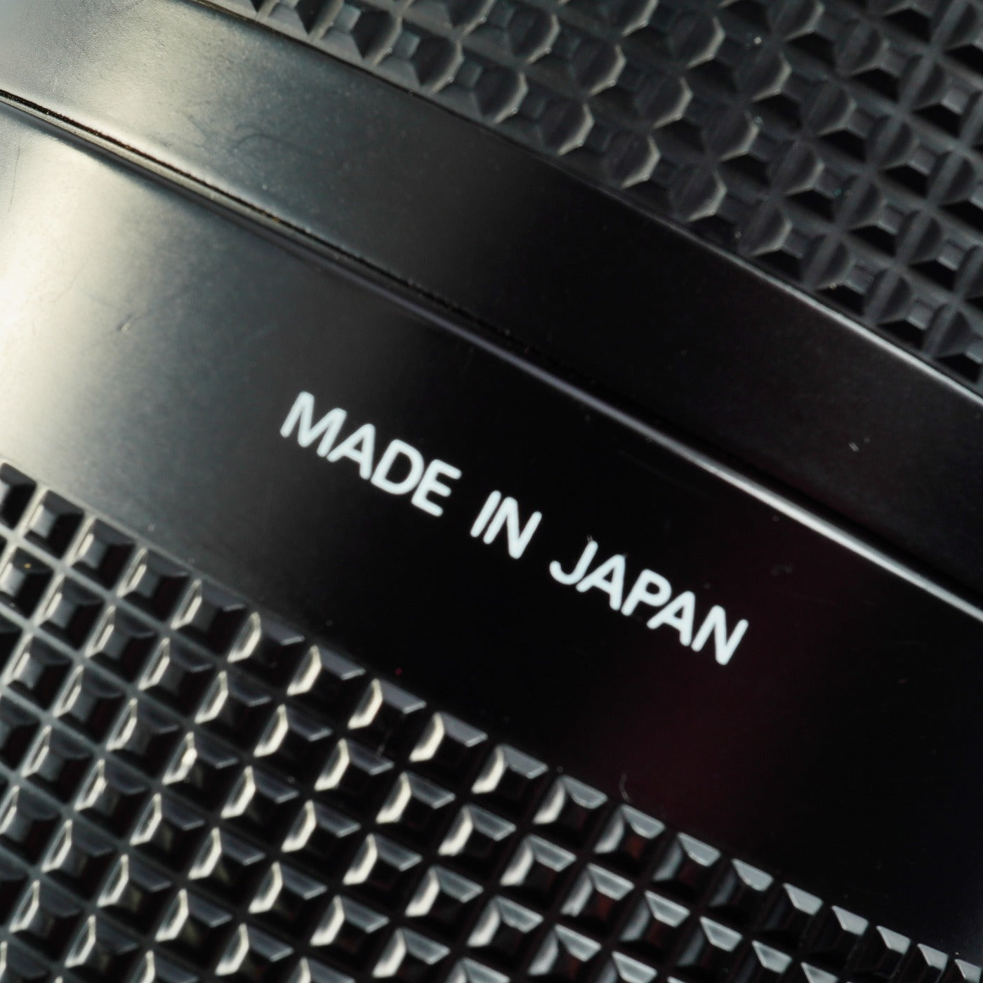 Nikon AF Nikkor 75-300mm F/4.5-5.6  ズームレンズ