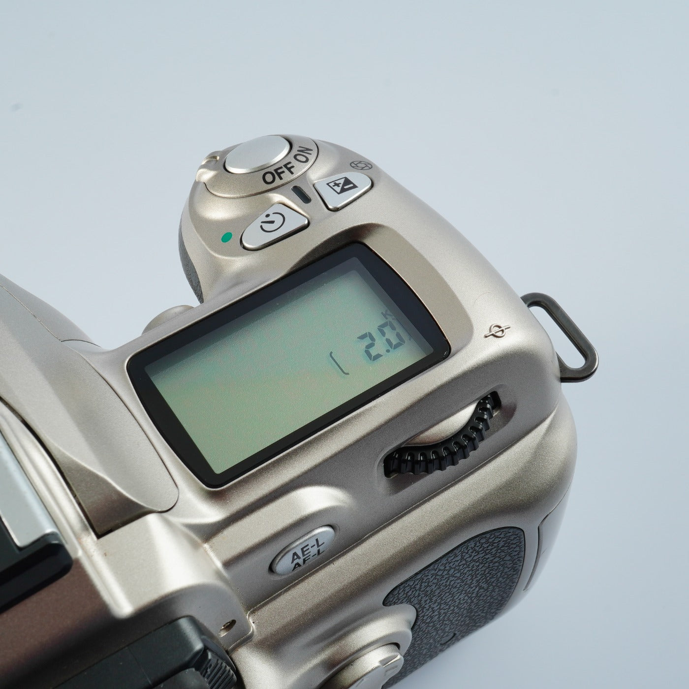 Nikon D50 Silver + AF-S Nikkor 18-55mm F/3.5-5.6 GII + SD 2GB デジタル一眼レフカメラ