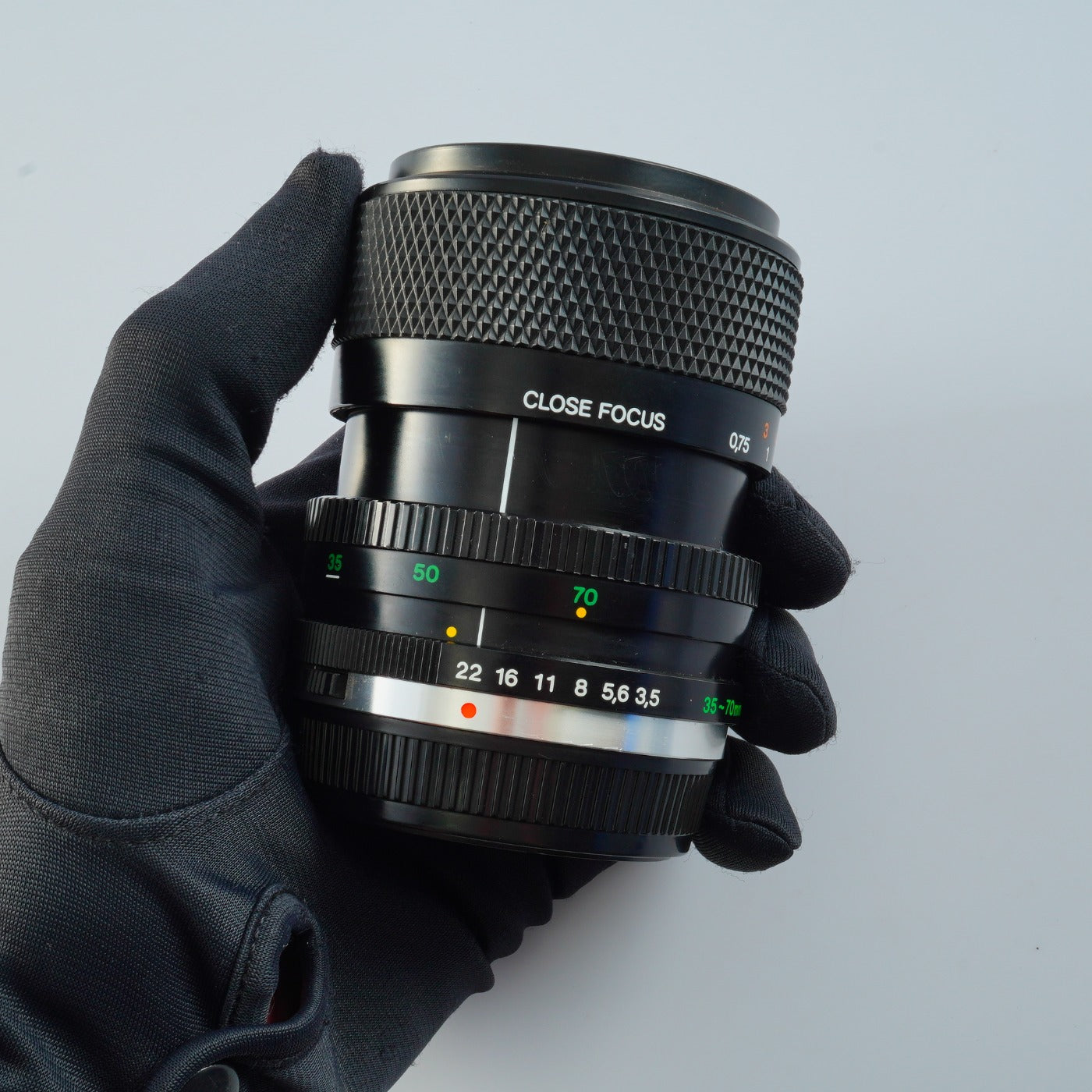 OLYMPUS OM-System S Zuiko Auto Zooumm 35-70mm F/3.5-4.8  ズームレンズ