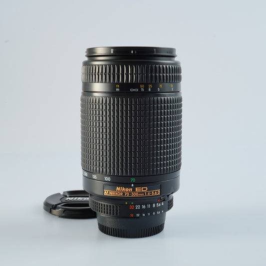 【ジャンク】 Nikon ED AF Nikkor 70-300mm /4-5.6 D   ズームレンズ