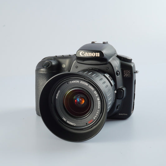 Canon EOS 20D + EF-S 18-55mm F/3.5-5.6 USM + CF 512MB デジタル一眼レフカメラ