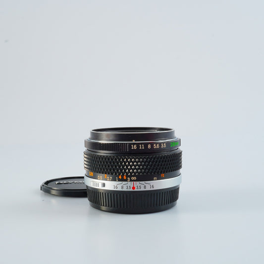 OLYMPUS OM-System G.Zuiko Auto-W 28mm F/3.5  単焦点レンズ
