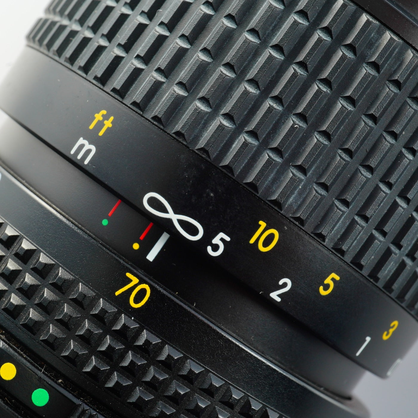 Nikon Ai-S Zoom NIKKOR 35-70mm f/3.5-4.8  ズームレンズ