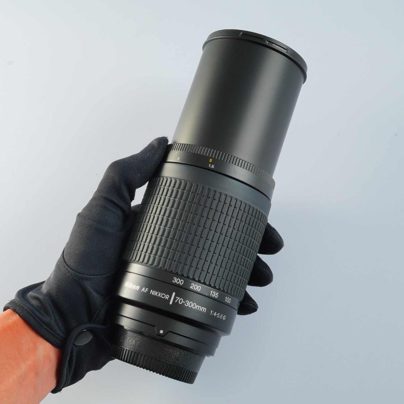 Nikon AF Nikkor 70-300mm F/4-5.6 G  ズームレンズ
