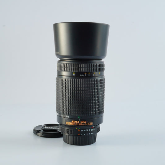 Nikon AF Nikkor 70-300mm /4-5.6 D ED  ズームレンズ