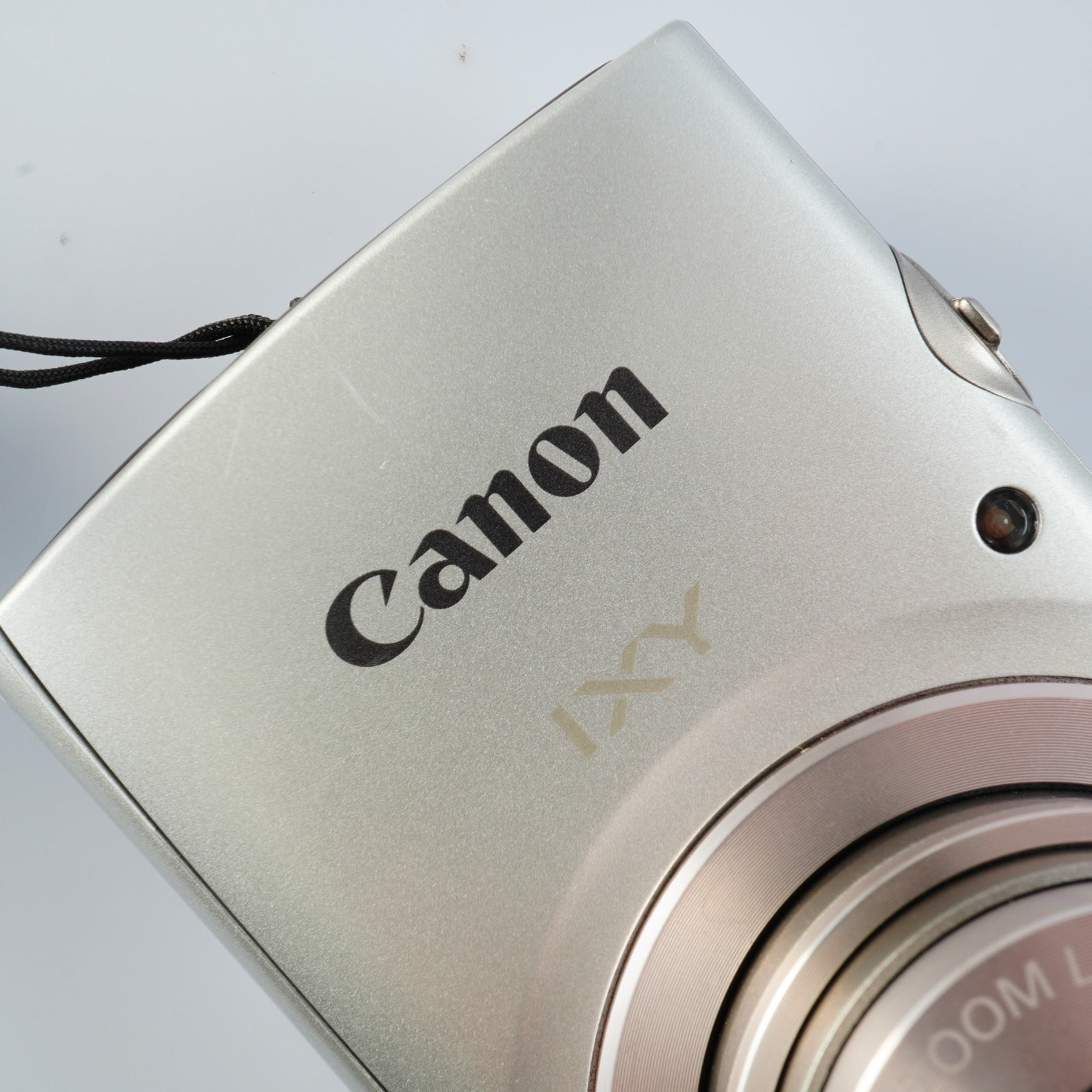 Canon IXY 200 ( PowerShot SD980 IS ) +SD 8GB コンパクトデジタルカメラ