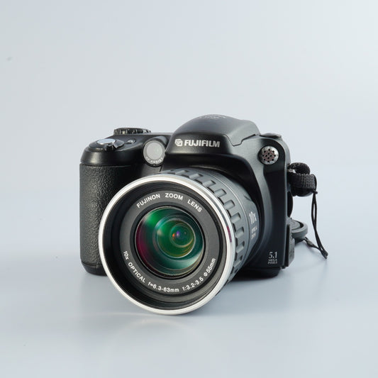 FUJIFILM Finepix S 5200 + XD 1GB コンパクトデジタルカメラ