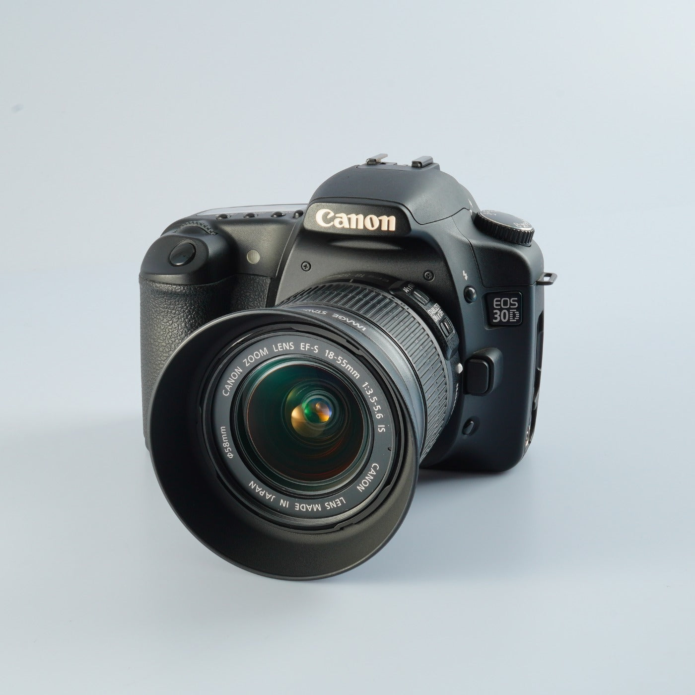 Canon EOS 30D + EF-S 18-55mm F/3.5-5.6 IS + CF 1GB デジタル一眼レフカメラ